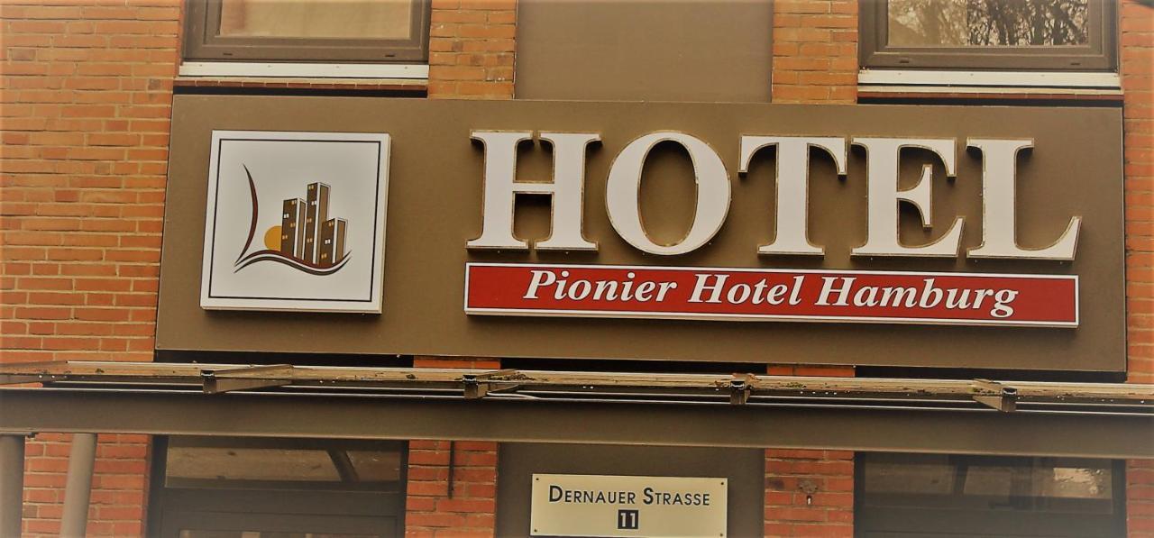 Pionier Hotel Hamburg Wandsbek Buitenkant foto